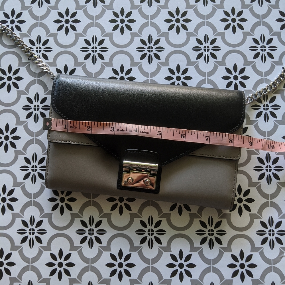 Michael Kors Color Block Chain Wallet Crossbody - image 4